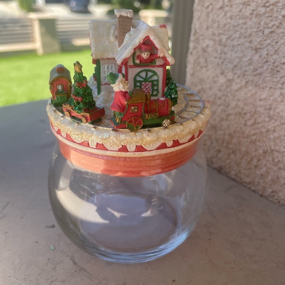 Christmas Santa’s Workshop Candle Jar and Topper - Picture 1 of 7